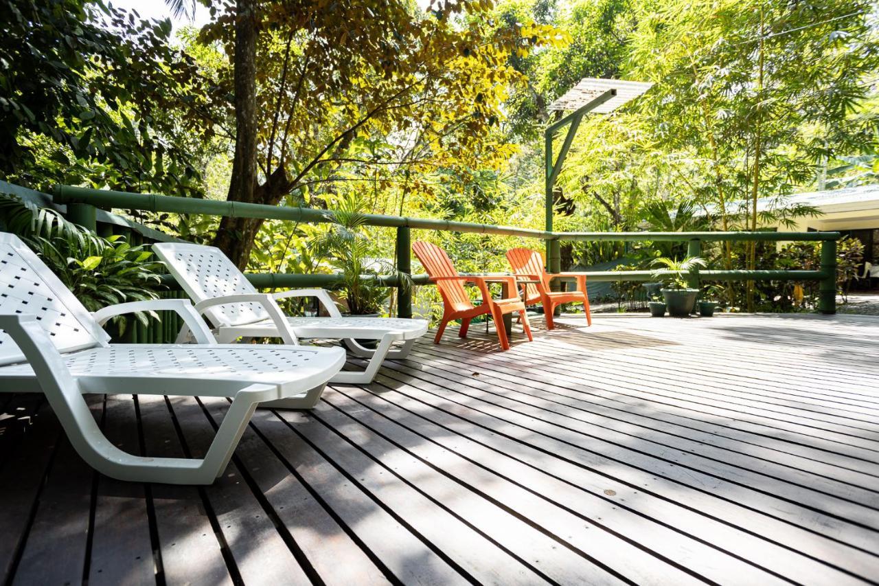 Casa Tucanes Manuel Antonio Esterno foto