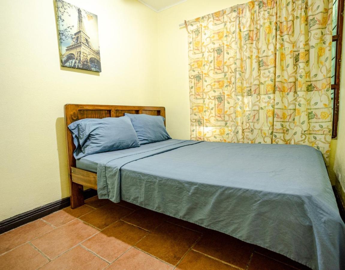 Casa Tucanes Manuel Antonio Esterno foto