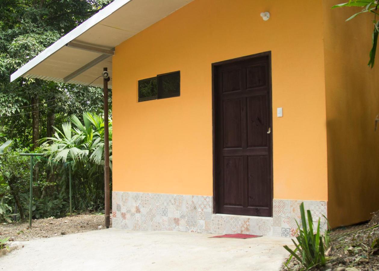 Casa Tucanes Manuel Antonio Esterno foto